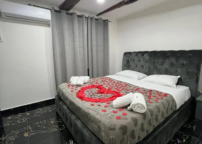Valentino luxury suites